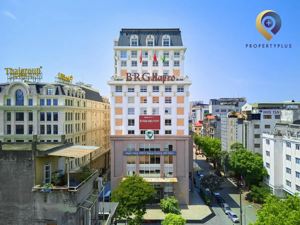Panoramic exterior of Hapro Building, a prominent office tower in Dong Da, Hanoi.